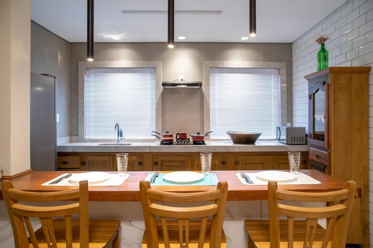Espaco 250 - Apto Mobiliado, 3 Quartos, Sendo Uma Suite, Banheiro Social, Cozinha Completa, Sala De Estar, Ar Condicionado, Tv E Internet Tiradentes Eksteriør bilde