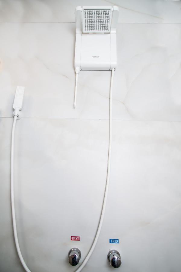 Espaco 250 - Apto Mobiliado, 3 Quartos, Sendo Uma Suite, Banheiro Social, Cozinha Completa, Sala De Estar, Ar Condicionado, Tv E Internet Tiradentes Eksteriør bilde