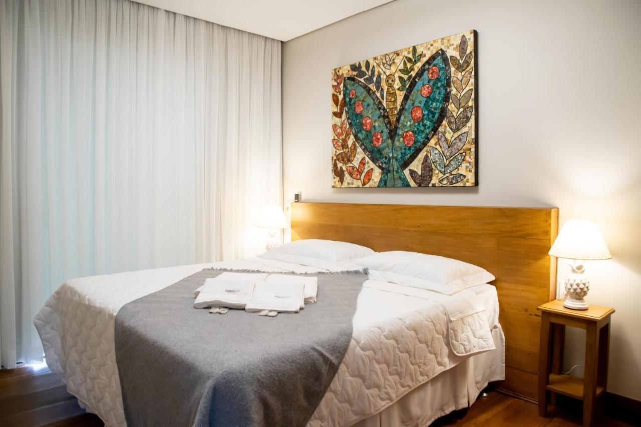 Espaco 250 - Apto Mobiliado, 3 Quartos, Sendo Uma Suite, Banheiro Social, Cozinha Completa, Sala De Estar, Ar Condicionado, Tv E Internet Tiradentes Eksteriør bilde
